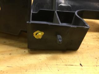 Защита радиатора правая MAZDA 3 2007