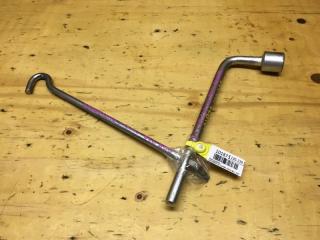 Ручка домкрата MITSUBISHI OUTLANDER 2007 контрактная Ручка домкрата MITSUBISHI OUTLANDER 2007