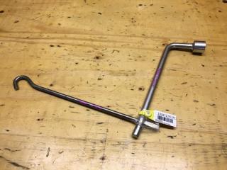 Ручка домкрата NISSAN AD 2006