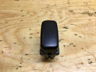 Фото запчасти кнопка в салон MITSUBISHI OUTLANDER 2007 контрактная запчасть Запчасть кнопка в салон MITSUBISHI OUTLANDER 2007