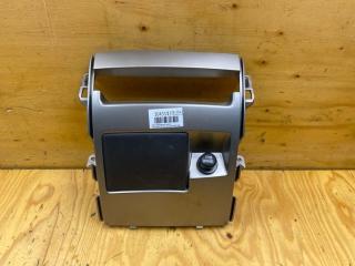 Пластиковая деталь салона MITSUBISHI COLT PLUS 2008