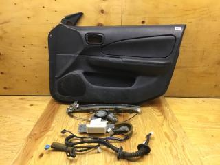 Обшивка двери передняя правая NISSAN AD 2004