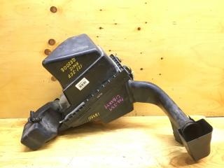 Корпус воздушного фильтра NISSAN LIBERTY 2004