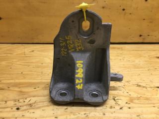 Кронштейн передний NISSAN TEANA 2012