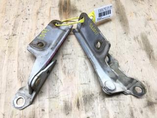 Петля капота MITSUBISHI DINGO 1999 контрактная Петля капота MITSUBISHI DINGO 1999