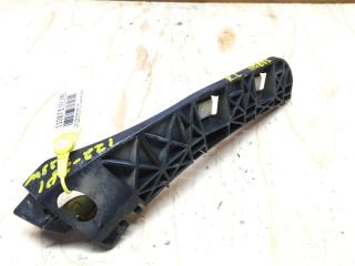 Фото запчасти клипса бампера задняя левая MITSUBISHI COLT PLUS 2006 контрактная запчасть Запчасть клипса бампера задняя левая MITSUBISHI COLT PLUS 2006