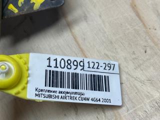 Крепление аккумулятора MITSUBISHI AIRTREK CU4W 4G64