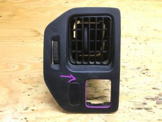 Дефлектор воздушный правый MITSUBISHI DINGO 1999