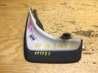 Брызговик задний левый NISSAN SUNNY 1995