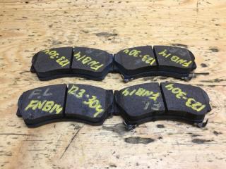 Колодки тормозные передние NISSAN SUNNY 1995 контрактная Колодки тормозные передние NISSAN SUNNY 1995