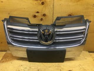 Решетка радиатора VOLKSWAGEN JETTA 2010