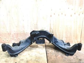 Балка поперечная передняя NISSAN LIBERTY 2001