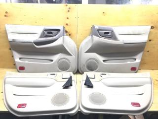 Обшивка двери NISSAN PRESAGE 2001