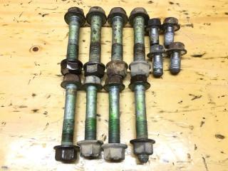 Болты развальные задние NISSAN X-TRAIL 2008