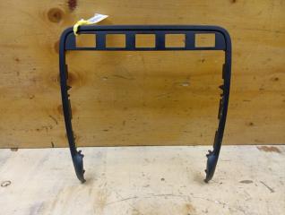 Фото запчасти рамка магнитолы PORSCHE CAYENNE 2004 контрактная запчасть Запчасть рамка магнитолы PORSCHE CAYENNE 2004