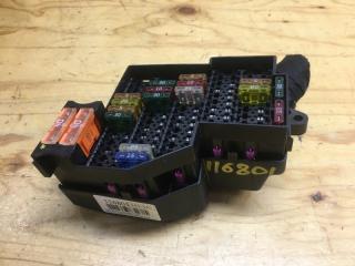 Фото запчасти блок реле и предохранителей правый PORSCHE CAYENNE 2004 контрактная запчасть Запчасть блок реле и предохранителей правый PORSCHE CAYENNE 2004