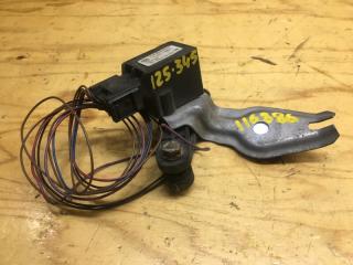 Фото запчасти датчик высоты дорожного просвета передний левый PORSCHE CAYENNE 2004 контрактная запчасть Запчасть датчик высоты дорожного просвета передний левый PORSCHE CAYENNE 2004