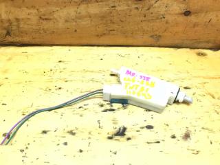 Активатор лючка бензобака NISSAN X-TRAIL 2008 контрактная Активатор лючка бензобака NISSAN X-TRAIL 2008