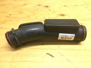 Патрубок интеркулера VOLKSWAGEN TOURAN 2008