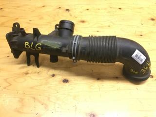 Патрубок воздушного фильтра VOLKSWAGEN TOURAN 2008