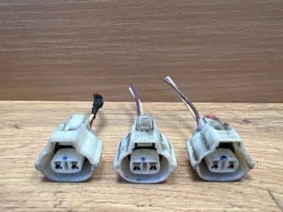 Фото запчасти разъем Mazda контрактная запчасть Запчасть разъем Mazda