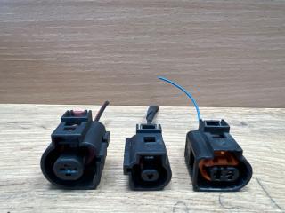 Запчасть разъем VOLKSWAGEN