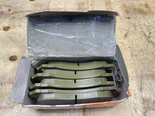 Запчасть колодки тормозные передние MITSUBISHI AIRTREK 2001