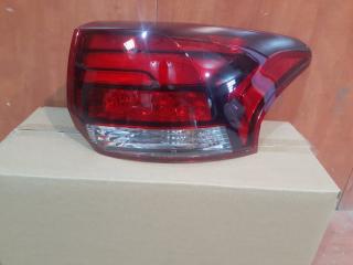 Фонарь внешний правый задний Mitsubishi Outlander 2015-2018