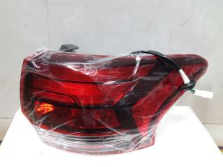 Фонарь внешний правый Mitsubishi Outlander 2015-2018