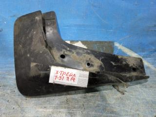 Подкрылок задний правый Nissan X-Trail 2000-2003