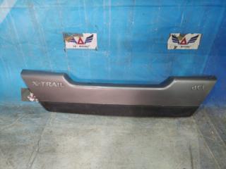 Накладка двери багажника задняя Nissan X-Trail 2007-2011
