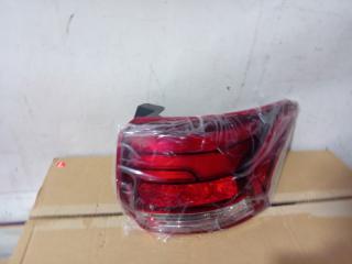 Фонарь внешний правый задний Mitsubishi Outlander 2015-2018