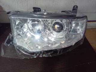 Фара ксенон передняя левая Mitsubishi Pajero Sport 2008-2013