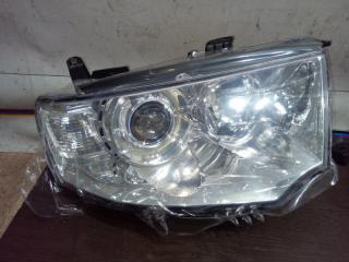 Фара ксенон передняя правая Mitsubishi Pajero Sport 2008-2013