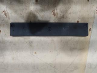 Фото запчасти рамка для номера Kia K900 2018-2022 Б/У запчасть Запчасть рамка для номера Kia K900 2018-2022