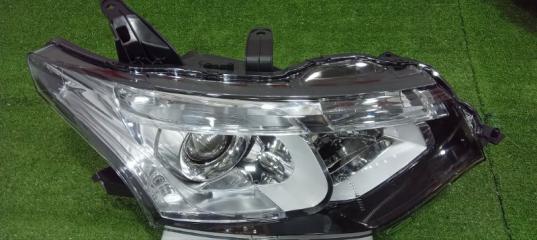 Фара би ксенон передняя правая Mitsubishi Outlander 2012-2015