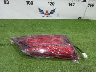 Фонарь внутренний правый Mitsubishi Outlander 2015-2018