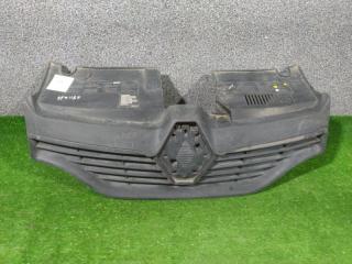 Решетка радиатора Renault Logan 2012-2018