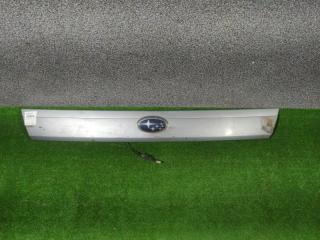 Запчасть накладка крышки багажника Subaru Forester 2005-2008