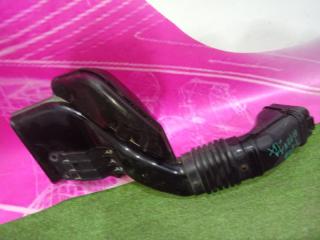 Воздухозаборник Mitsubishi ASX Б/У Воздухозаборник Mitsubishi ASX