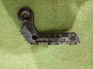 Кронштейн бампера передний правый Toyota Corolla 2018-2024