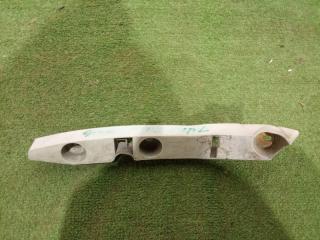 Кронштейн бампера передний левый Ford Focus 2004-2008