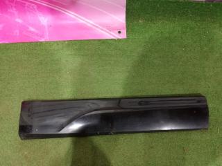 Фото запчасти накладка двери задняя правая Audi Q5 2008-2018 Б/У запчасть Запчасть накладка двери задняя правая Audi Q5 2008-2018