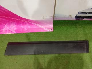 Запчасть накладка двери передняя правая Nissan Qashqai 2006-2010