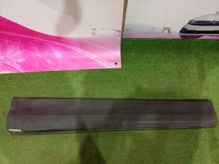 Запчасть накладка двери передняя правая Mazda Cx-5 2012-2017