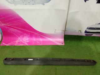 Запчасть накладка двери передняя правая Nissan Pathfinder 2004-2015