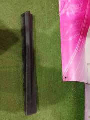 Фото запчасти накладка двери задняя правая Infiniti Q50 2013-2017 Б/У запчасть Запчасть накладка двери задняя правая Infiniti Q50 2013-2017