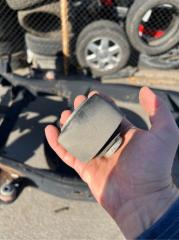 Втулка рамы Land Rover Discovery 4 L319 306DT Втулка рамы Land Rover Discovery 4 L319 306DT