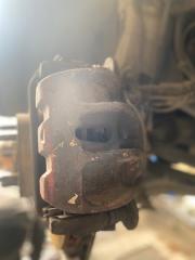 Суппорт передний правый Land Rover Range Rover Sport 2012 Б/У Суппорт передний правый Land Rover Range Rover Sport 2012