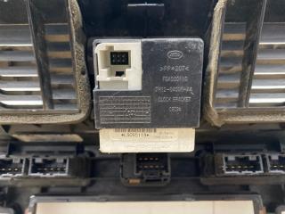 Передняя панель в сборе передняя Land Rover defender 2006 110 TD5 7h12045e67abw Б/У